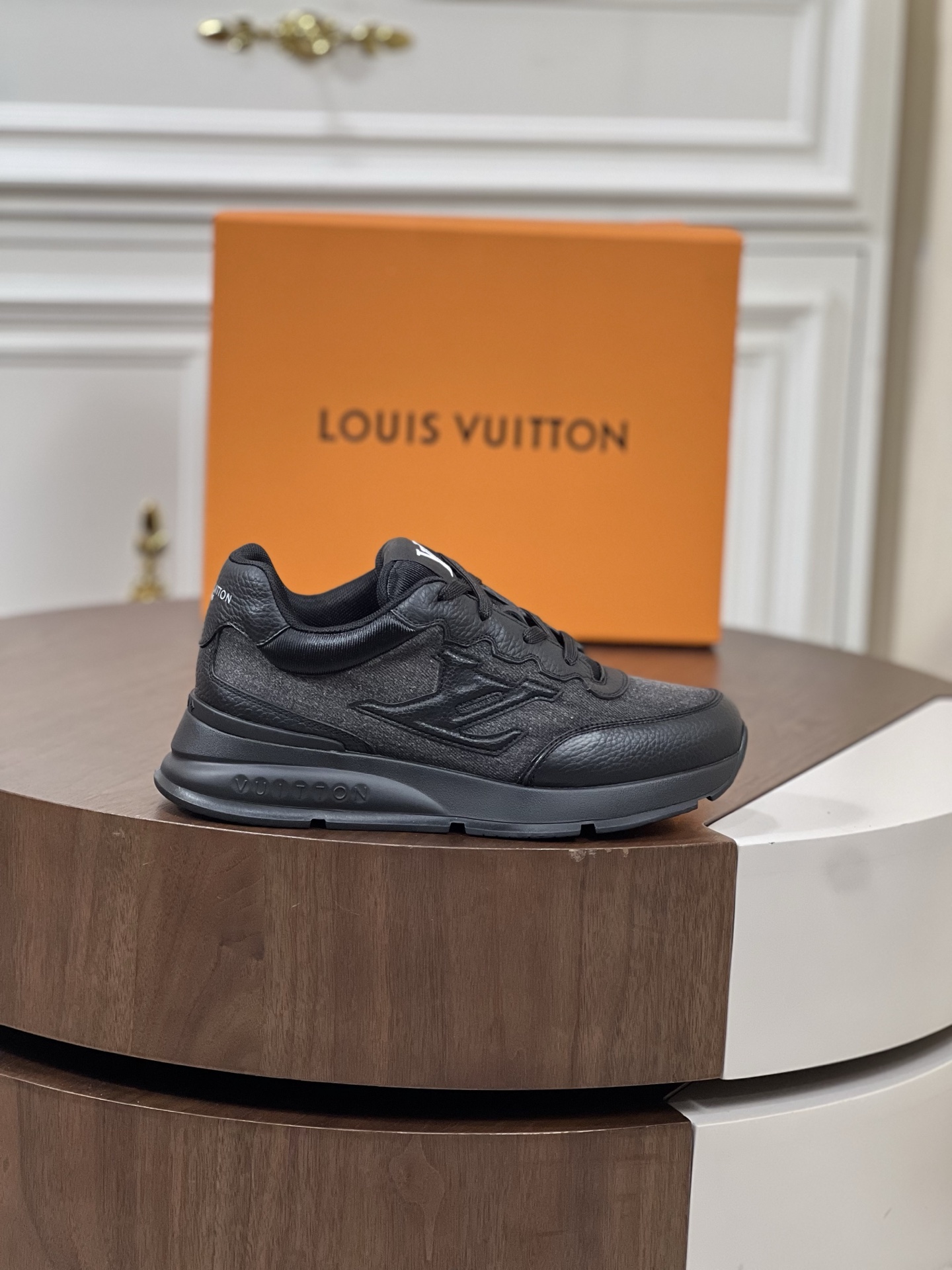 Loui*V Classic 运动鞋运动鞋,lv,男,鞋 2