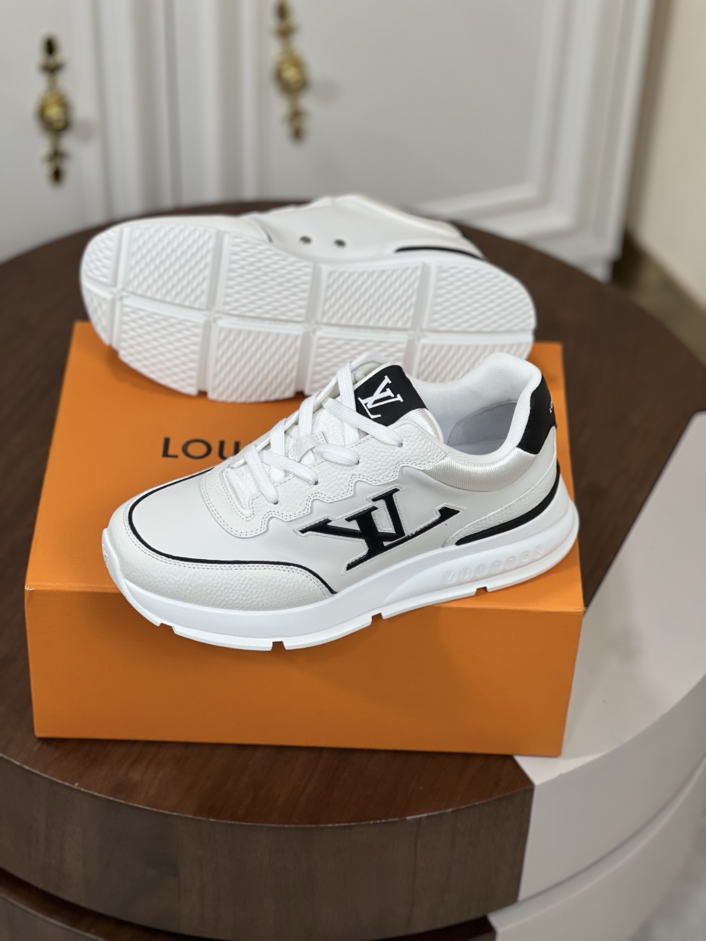 LV Classic 运动鞋运动鞋,lv,男,鞋 4