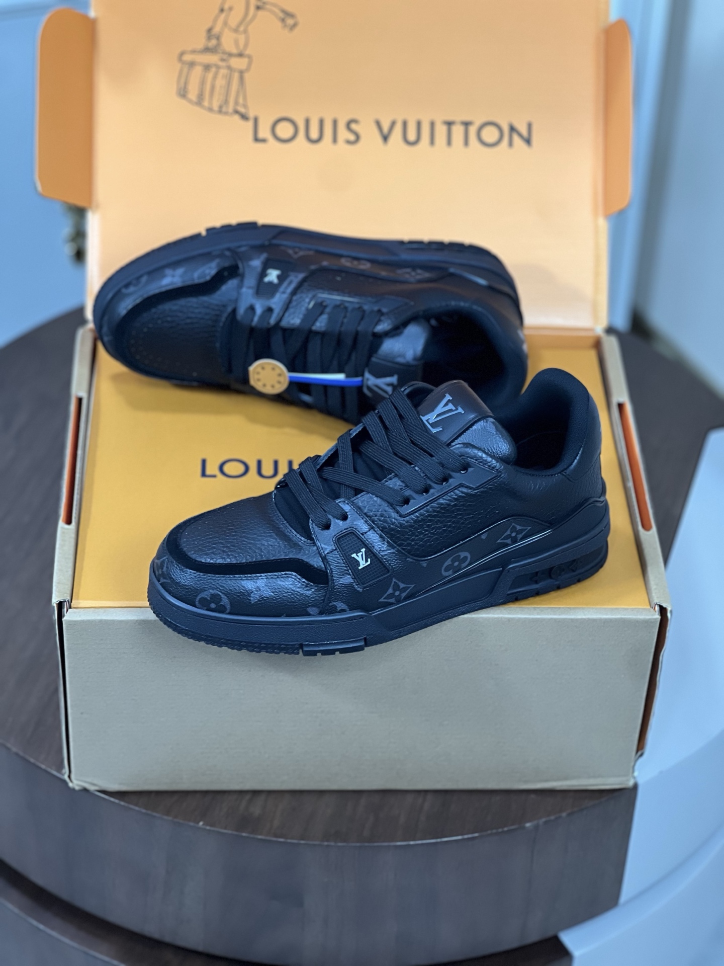 Louis Vuitton TRAINER 运动鞋运动鞋,lv,包,鞋 4
