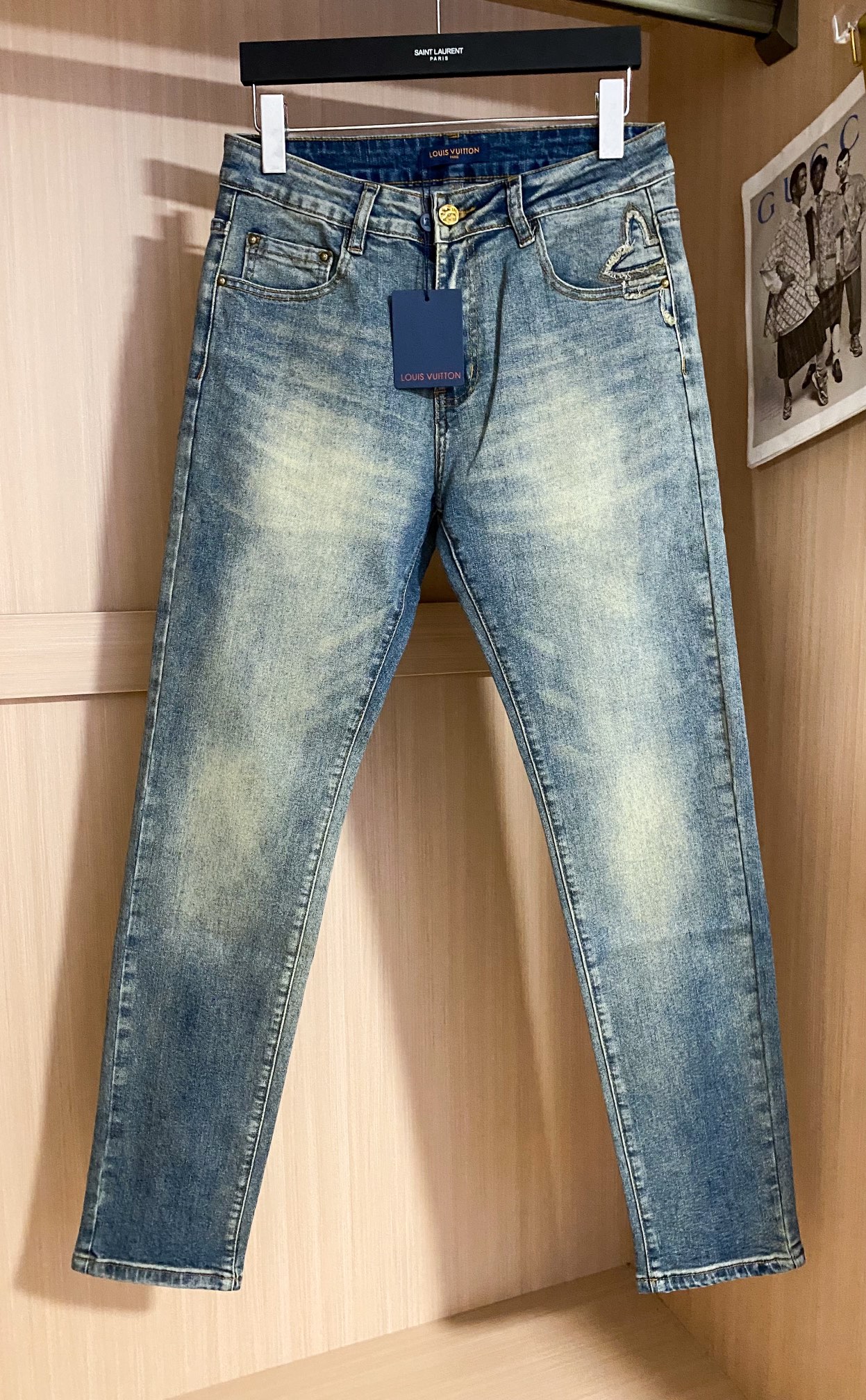 
驴牌 25FW春夏新款牛仔裤 原色牛仔 时尚百搭 定制五金后口袋印花品牌创意标识图案 潮流时尚单品
码