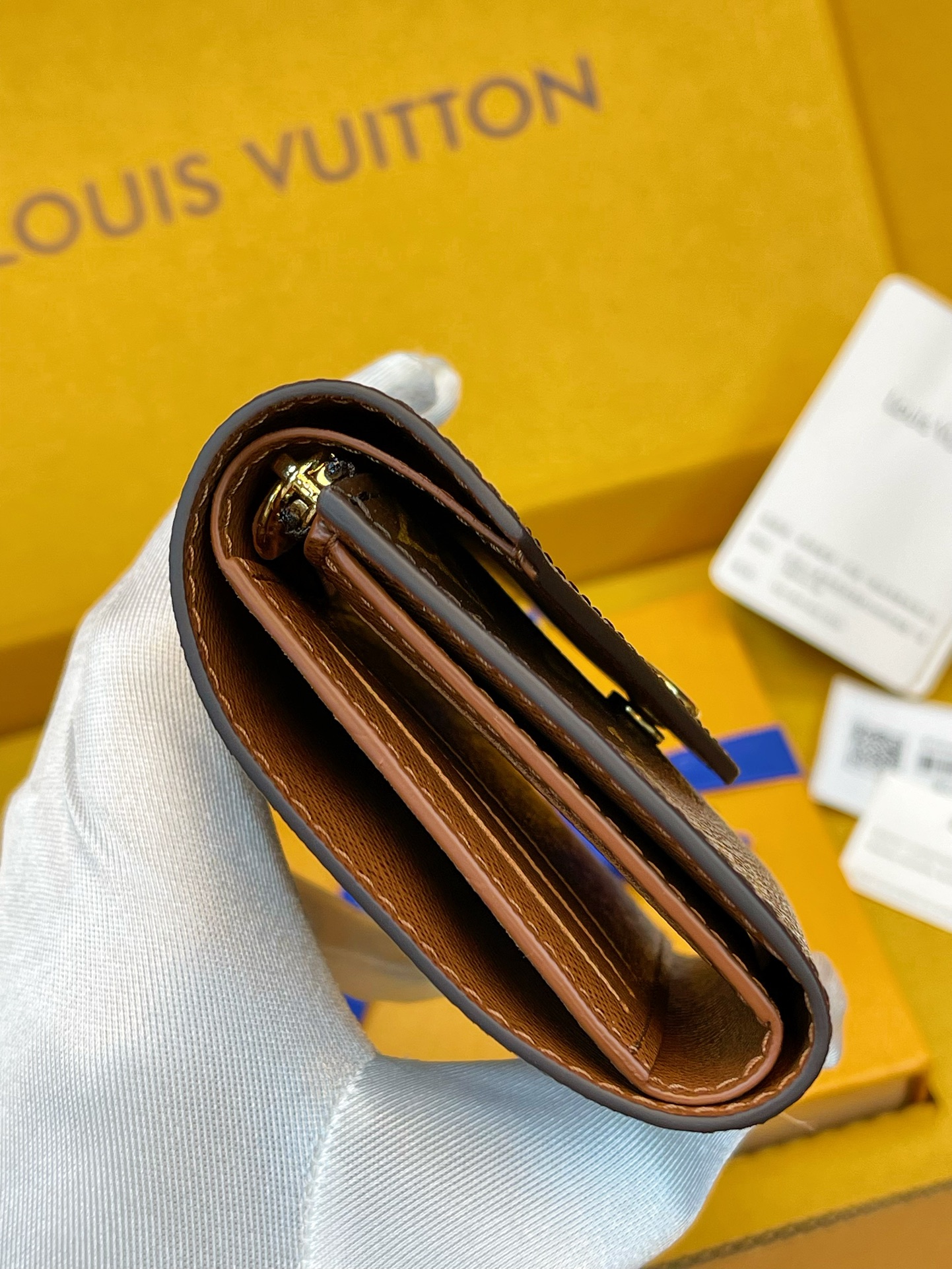 루이비통 지갑 137423 Louis Vuitton Wallet 썸네일 이미지