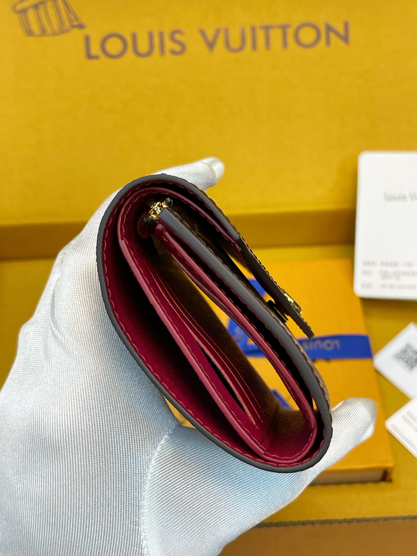 루이비통 지갑 137422 Louis Vuitton Wallet 썸네일 이미지