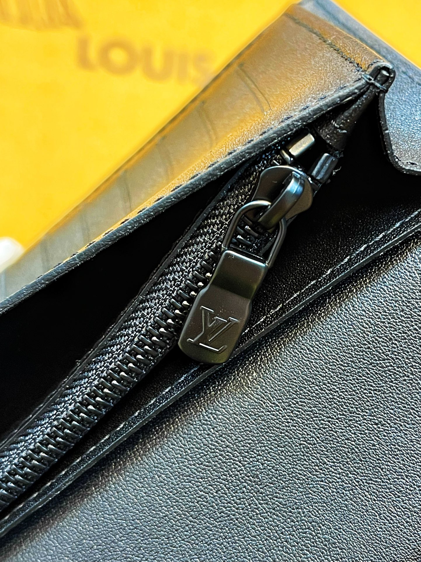 루이비통 지갑 137273 Louis Vuitton Wallet 썸네일 이미지