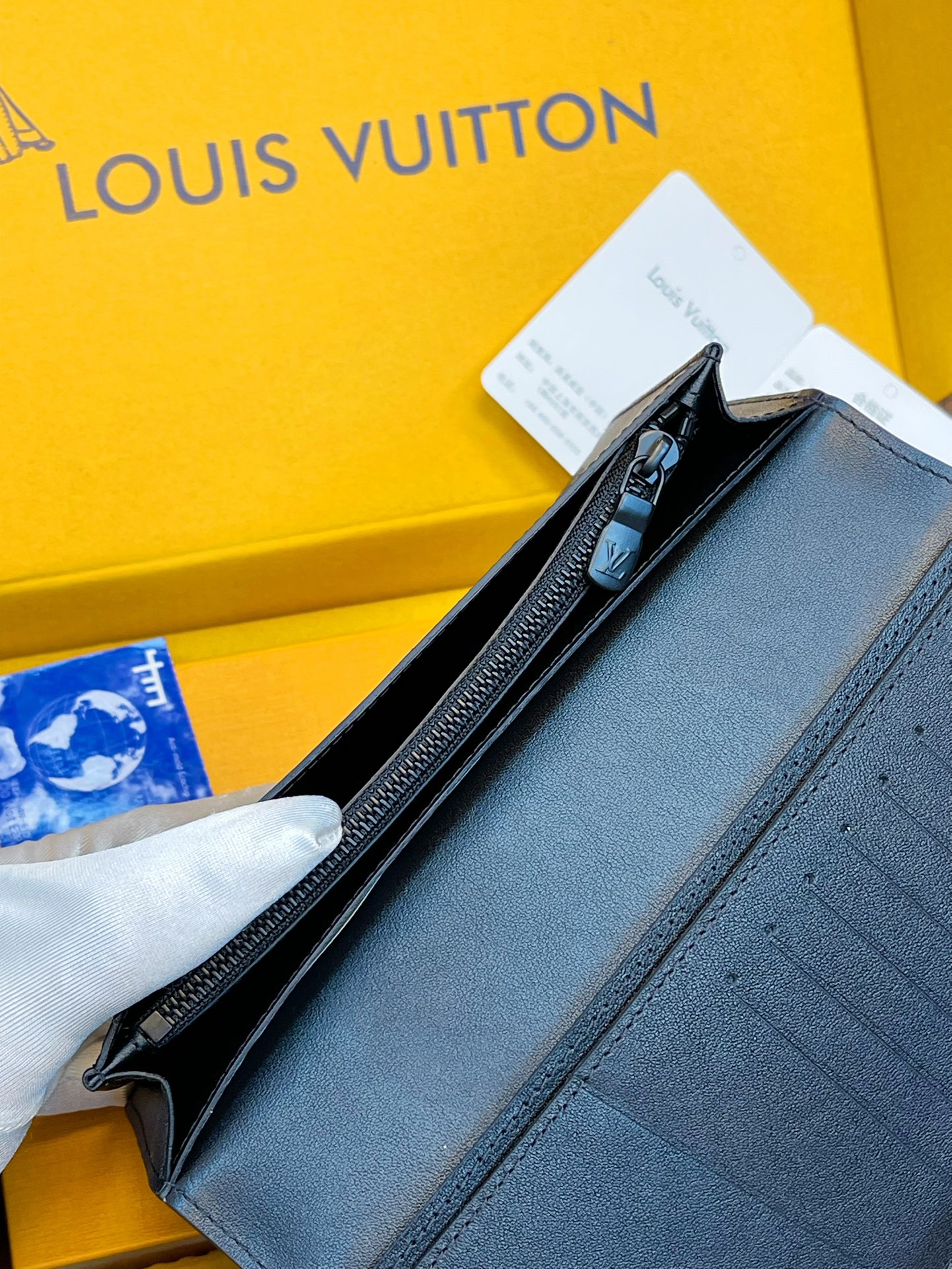 루이비통 지갑 137273 Louis Vuitton Wallet 썸네일 이미지