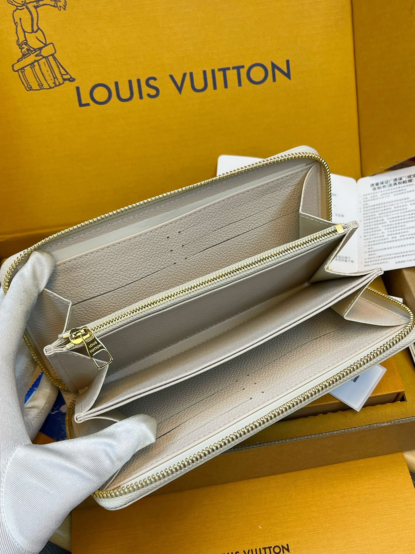 루이비통 지갑 137416 Louis Vuitton Wallet 썸네일 이미지