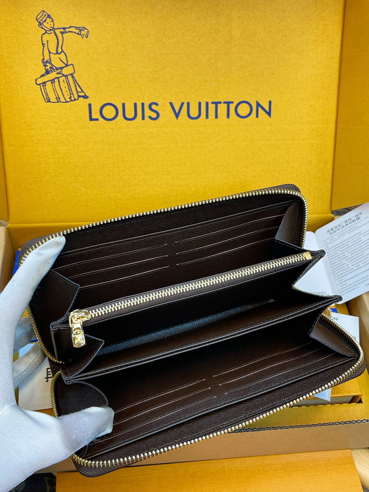 루이비통 지갑 137358 Louis Vuitton Wallet 썸네일 이미지