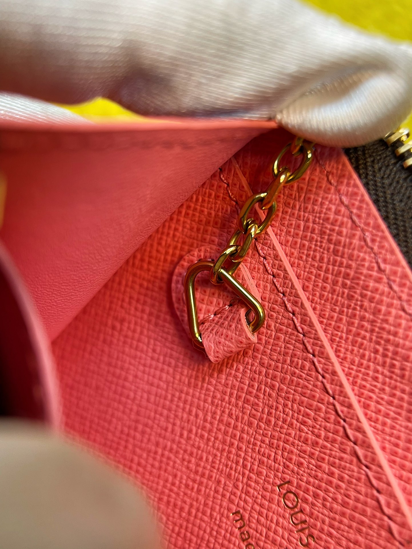 루이비통 지갑 137353 Louis Vuitton Wallet 썸네일 이미지