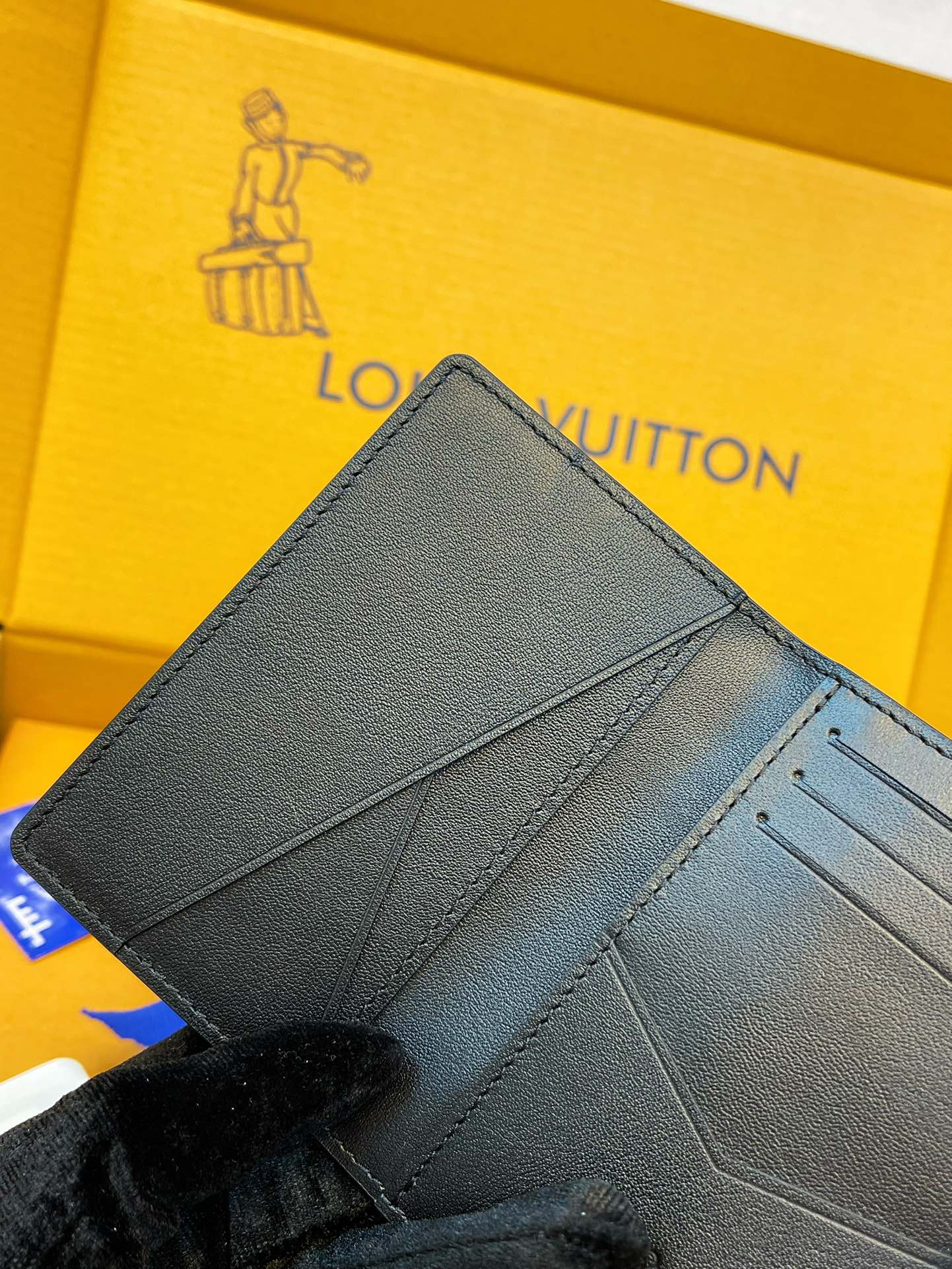 루이비통 지갑 137345 Louis Vuitton Wallet 썸네일 이미지
