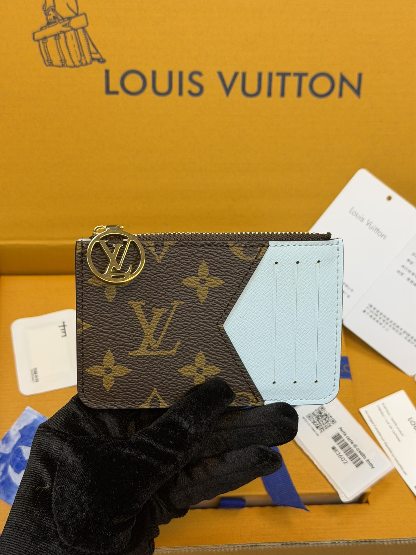 루이비통 지갑 137410 Louis Vuitton Wallet 썸네일 이미지