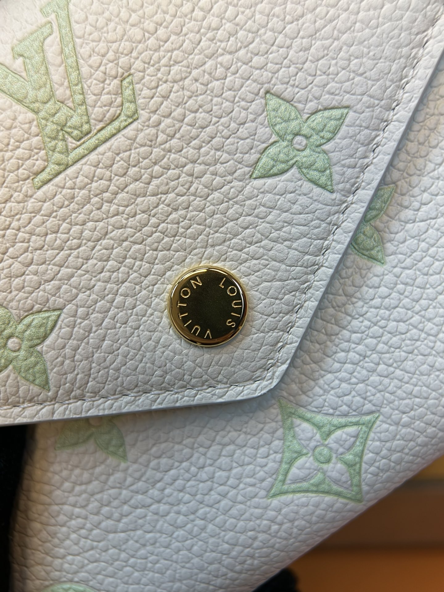 루이비통 지갑 137328 Louis Vuitton Wallet 썸네일 이미지