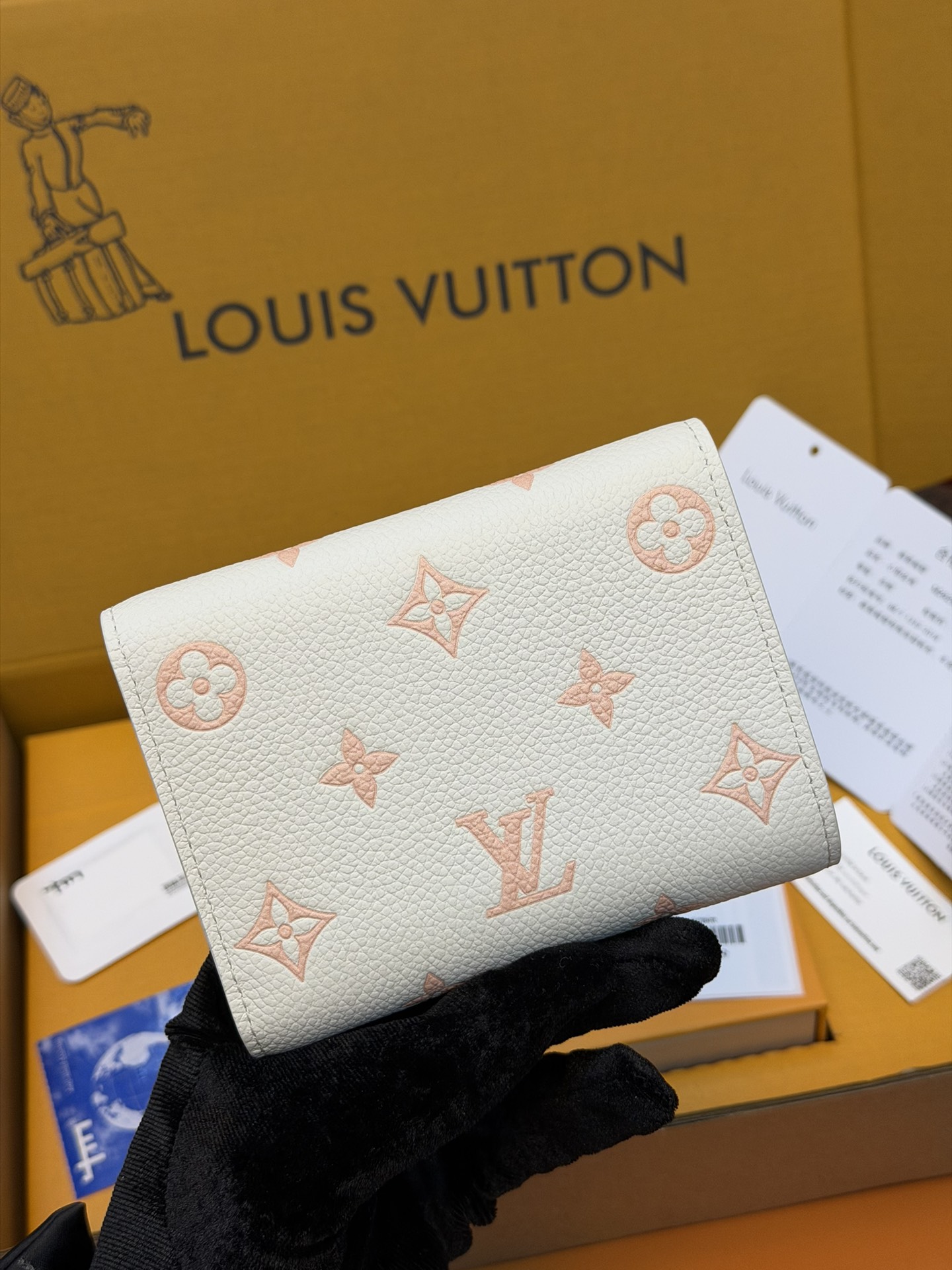 루이비통 지갑 137327 Louis Vuitton Wallet 썸네일 이미지