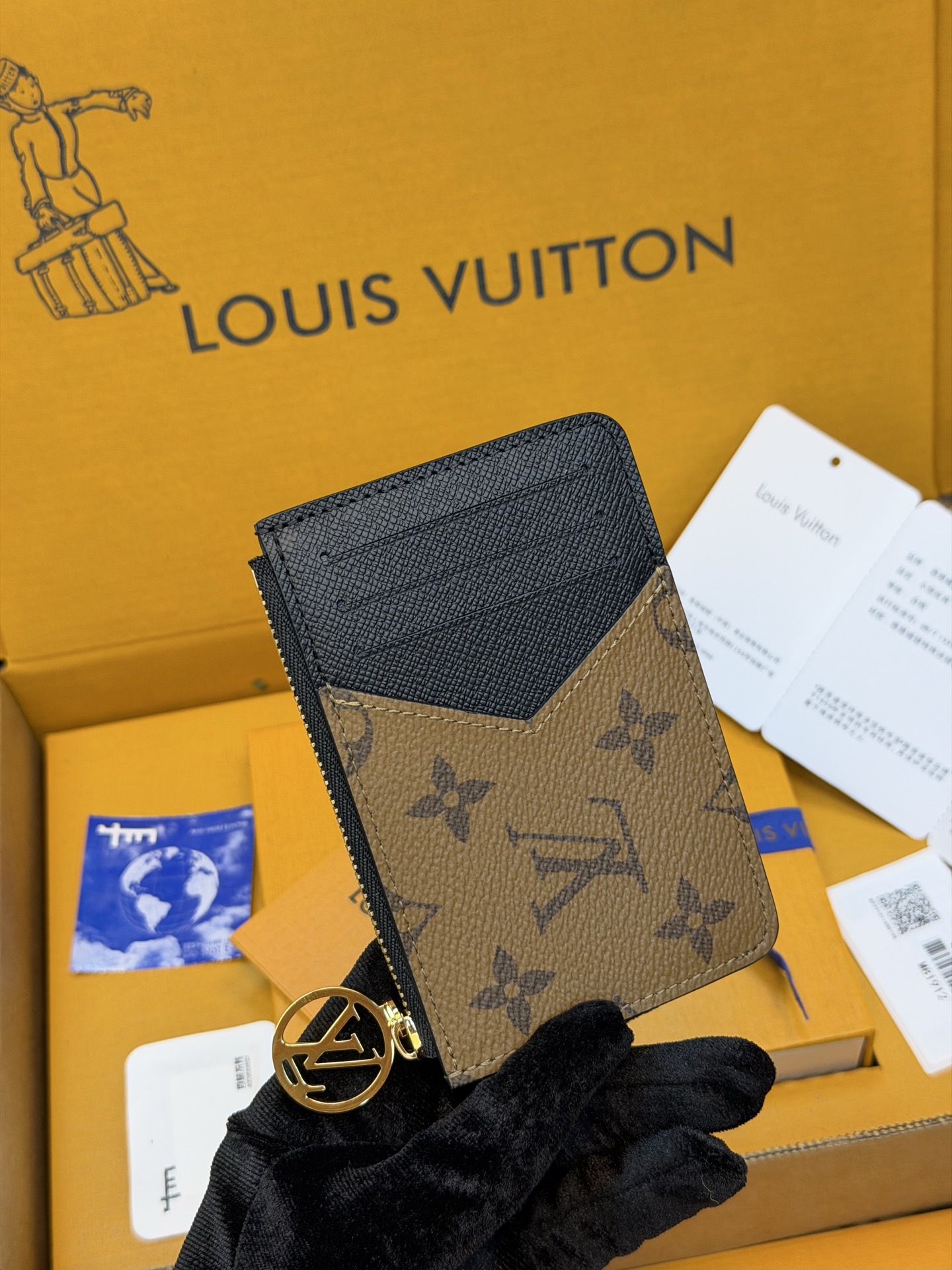 루이비통 지갑 137250 Louis Vuitton Wallet 썸네일 이미지