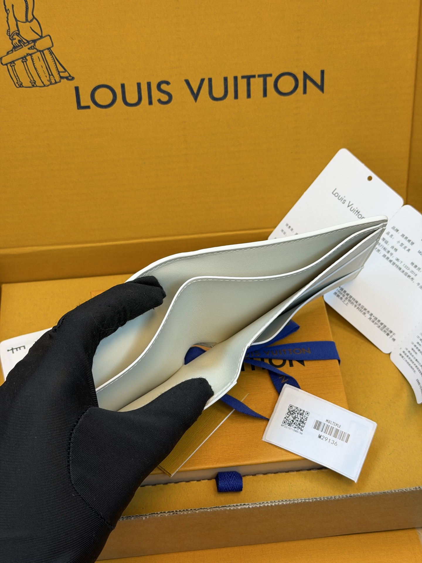루이비통 지갑 137311 Louis Vuitton Wallet 썸네일 이미지
