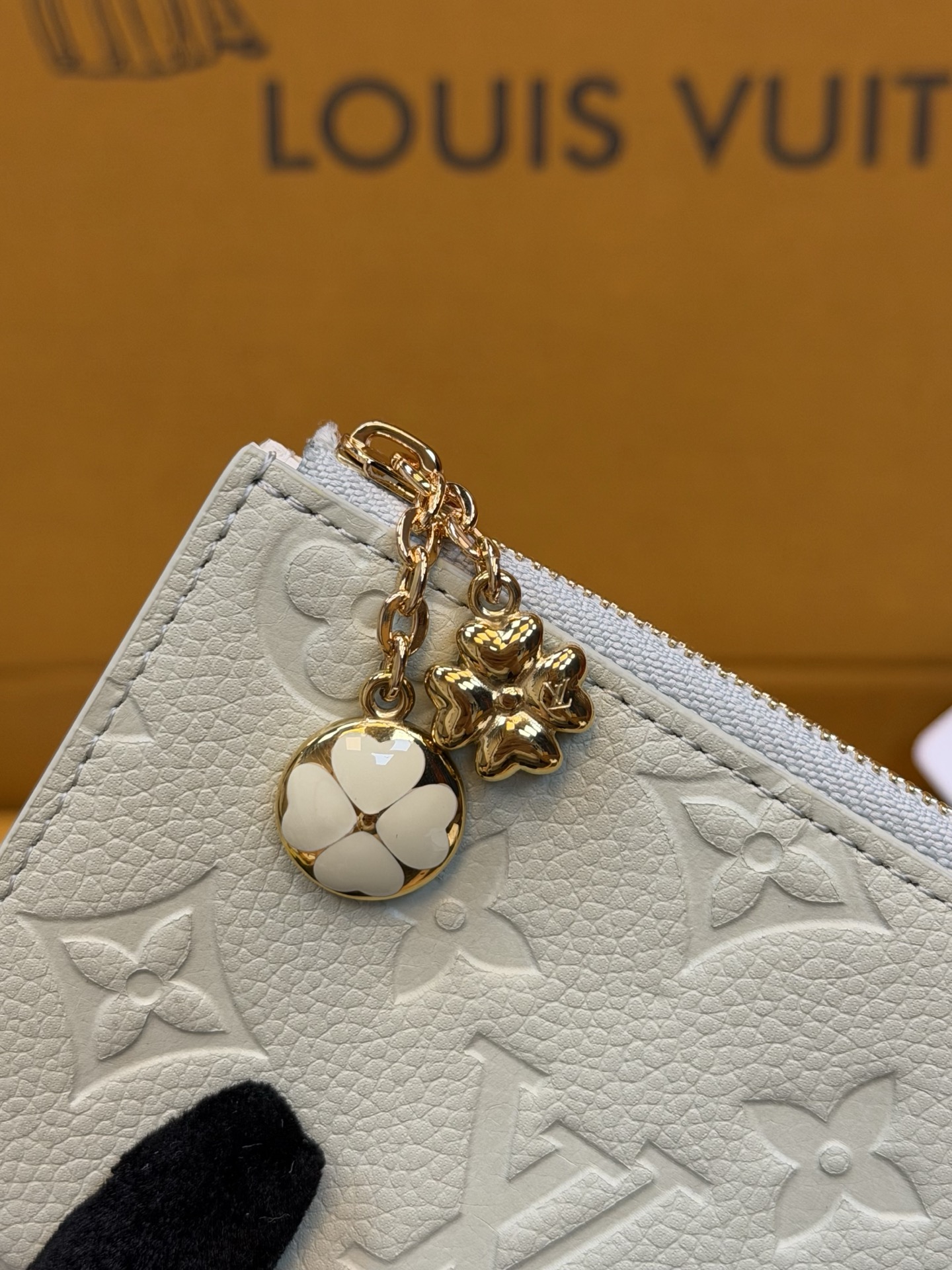 루이비통 지갑 137286 Louis Vuitton Wallet 썸네일 이미지