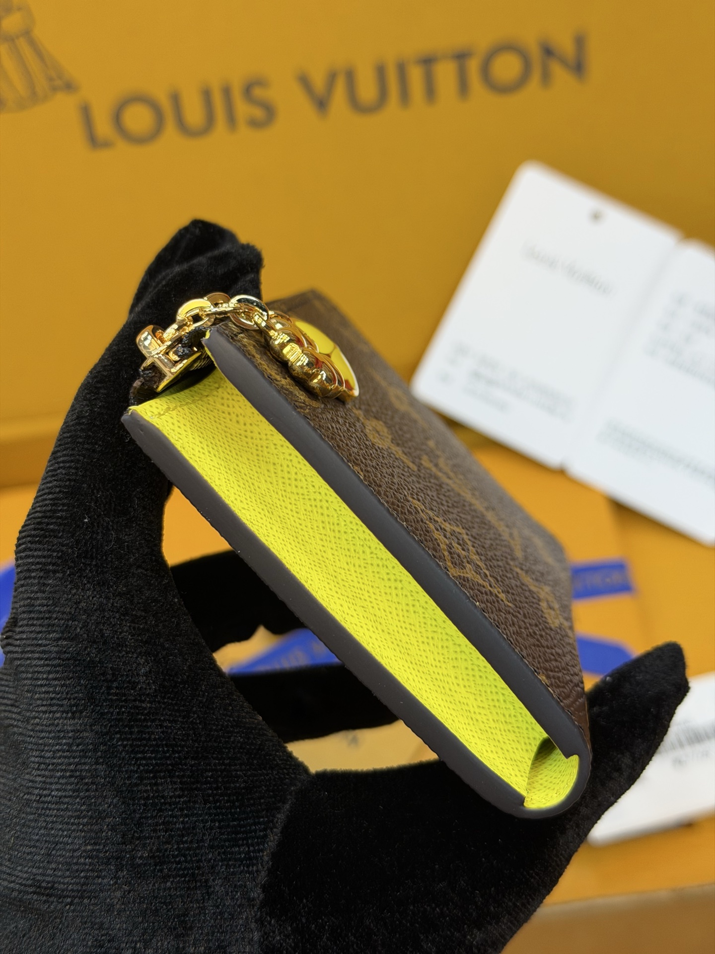 루이비통 지갑 137284 Louis Vuitton Wallet 썸네일 이미지