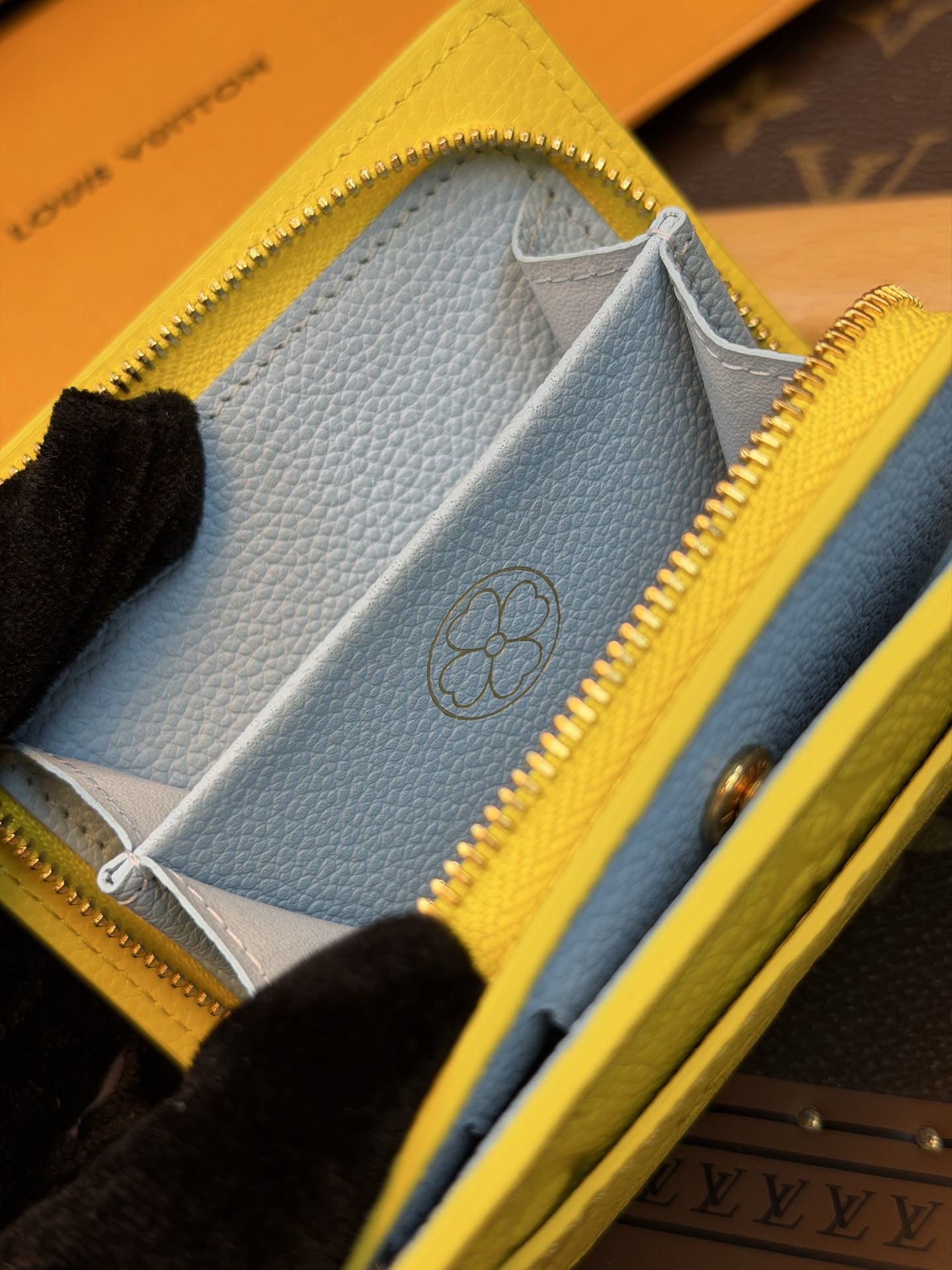 루이비통 지갑 137279 Louis Vuitton Wallet 썸네일 이미지