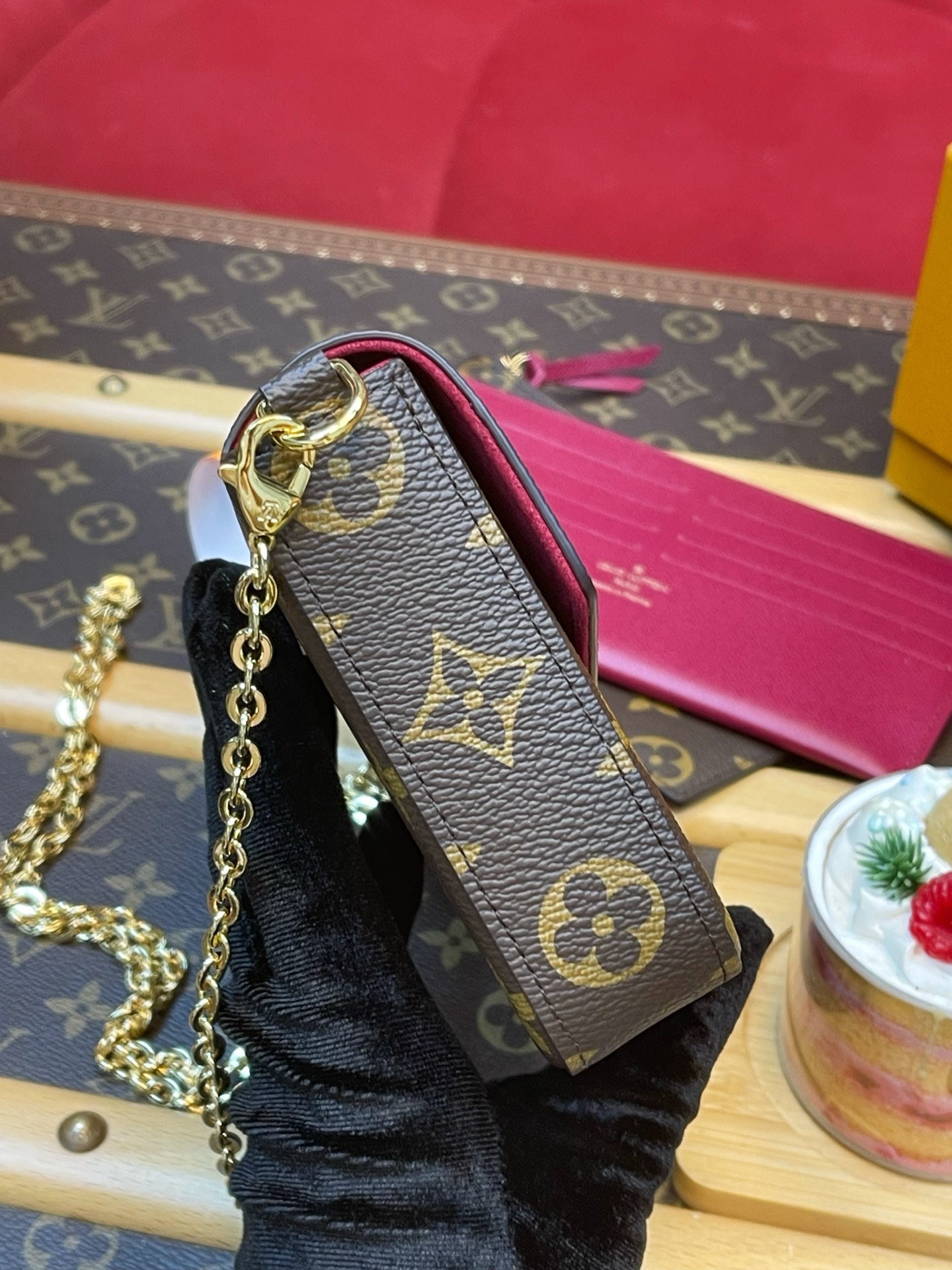 루이비통(KIMI) M81896 가방 Louis Vuitton Bag 상세 이미지 9