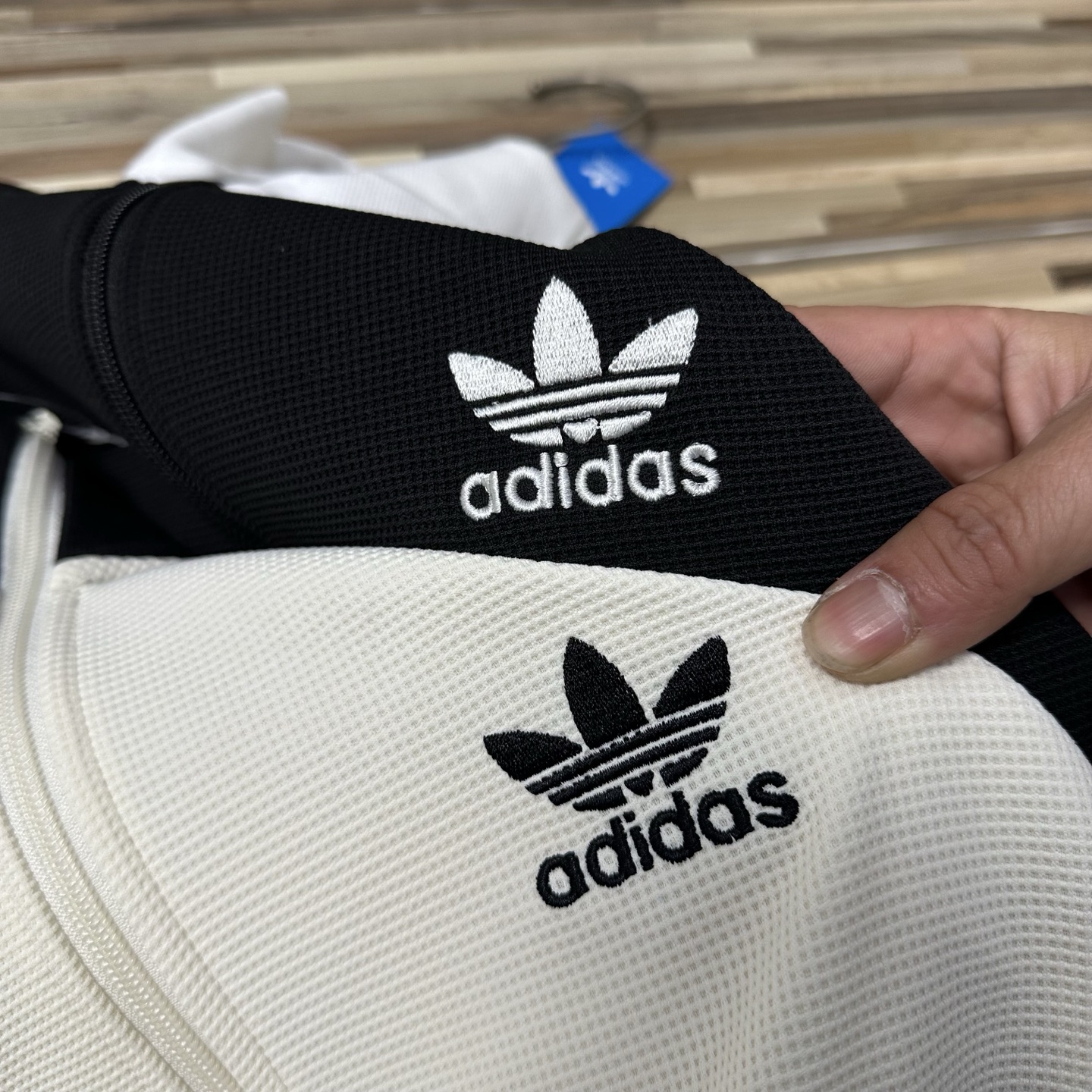 Alternative view of Jacket 01339