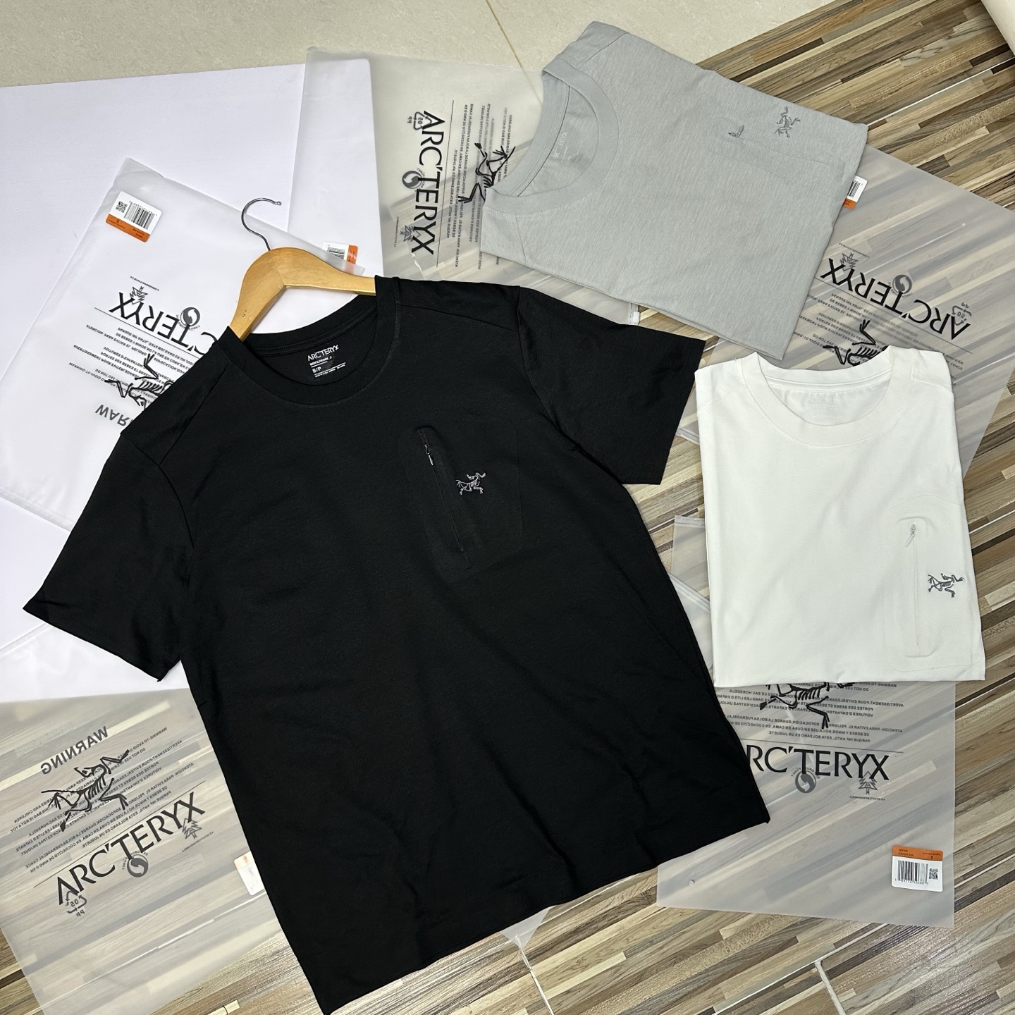 T-Shirt 01329
