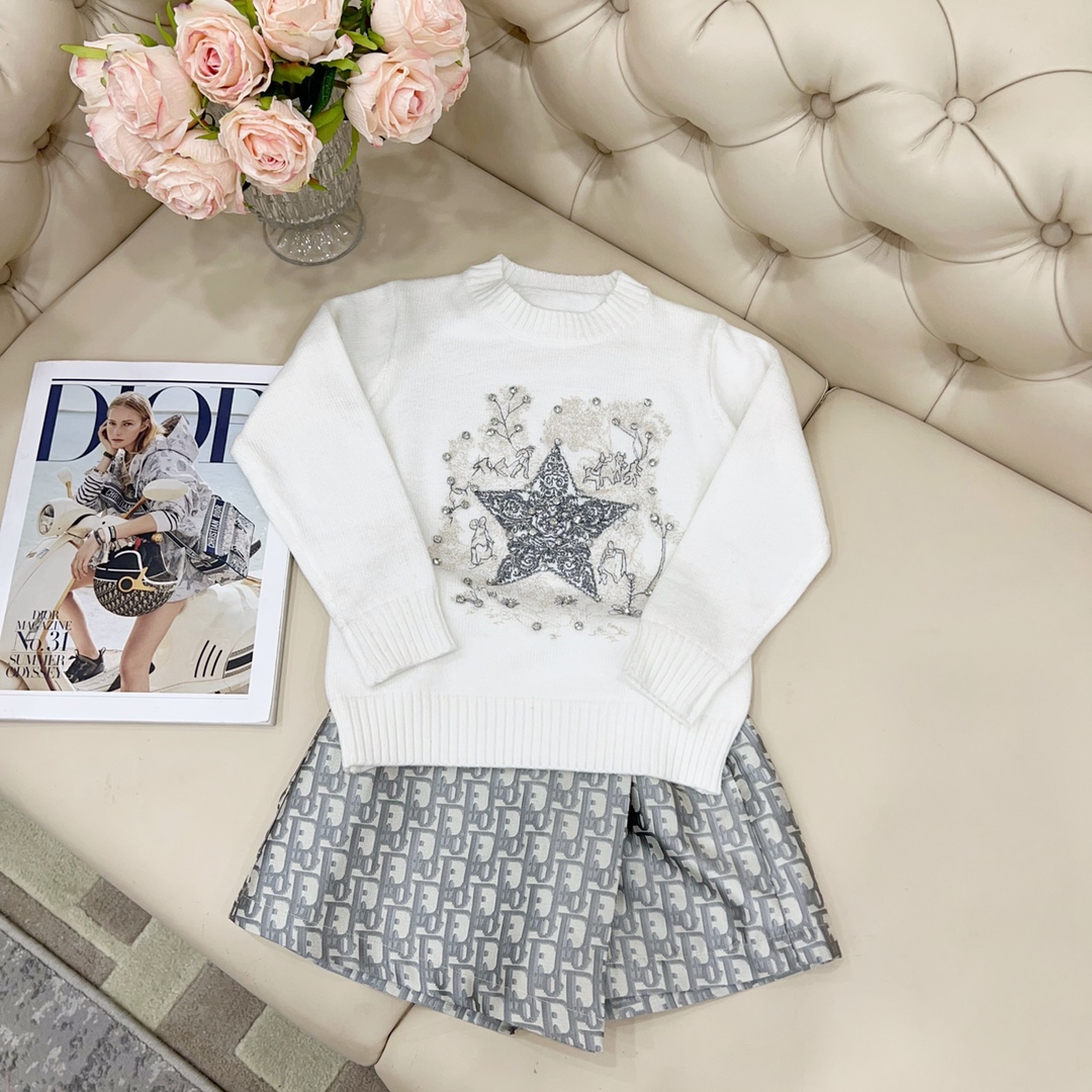 D’s New Fall and Winter Classic Flower Suit – Stylish and Durable Apparel Choice - 图片 2