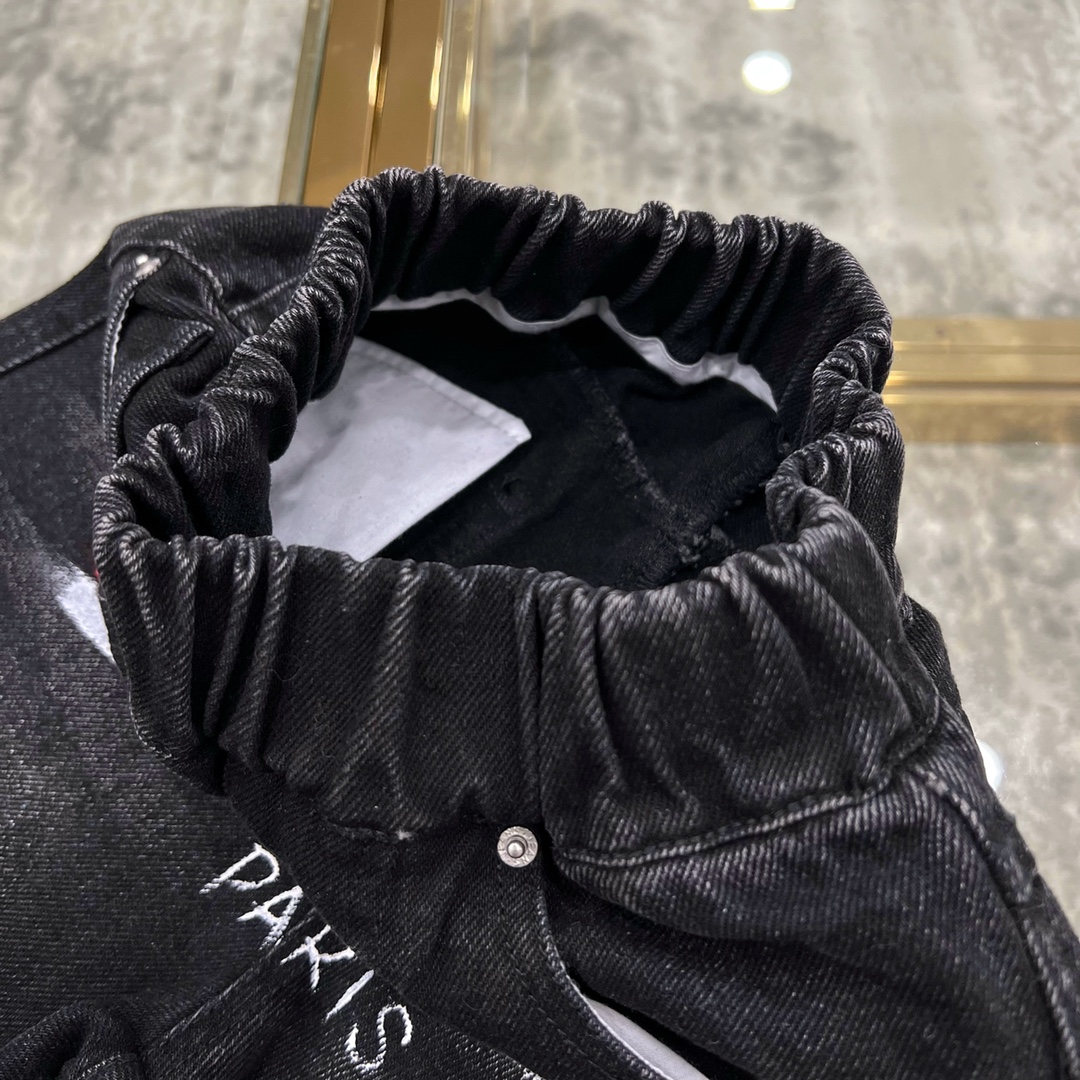 Handcrafted Wide-Legged Custom Jeans: 2024 Cowboy Style with Intricate Design - 图片 4