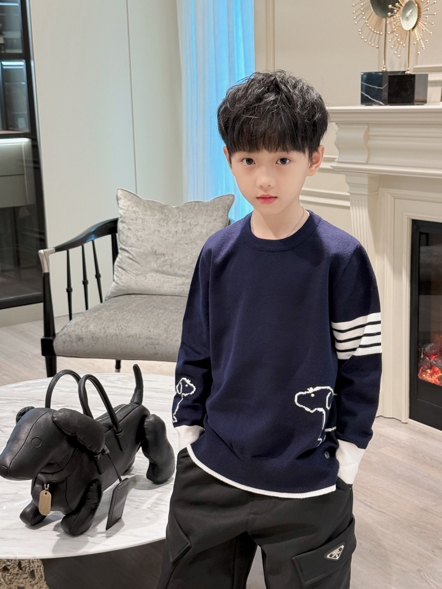 Versatile Classic School Blazer: High-Quality, Soft Blend for All Seasons - 图片 2