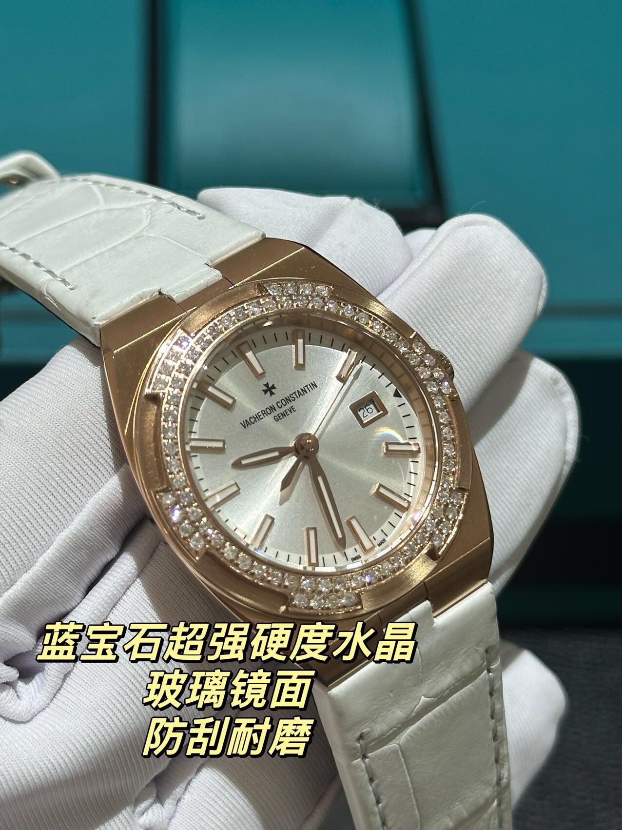 NO:391163,Anti-glare sapphire crystal watch mirror has a hardness and scratch resistance of N times that of ordinary glass lenses. Just use the scissor blade to scratch the mirror as intact as before. Only such a mirror will be wear-resistant and durable for a long time. Watches that are willing to use sapphire mirrors are either rich or expensive. Only top watches can have exquisite craftsmanship and top-level materials. It can be passed down from generation to generation.19860909防眩光蓝宝石水晶表镜 它的硬度和抗刮伤度是一般玻璃镜片的N倍 直接拿剪刀刀片上去刮镜面依旧完好如初 也就只有这样的镜面才会耐磨又耐用历久弥新 舍得用蓝宝石镜面的腕表非富即贵 也就只有顶级腕表 才能拥有精湛的工艺和顶级的材质它才得以世代相传,,Watch