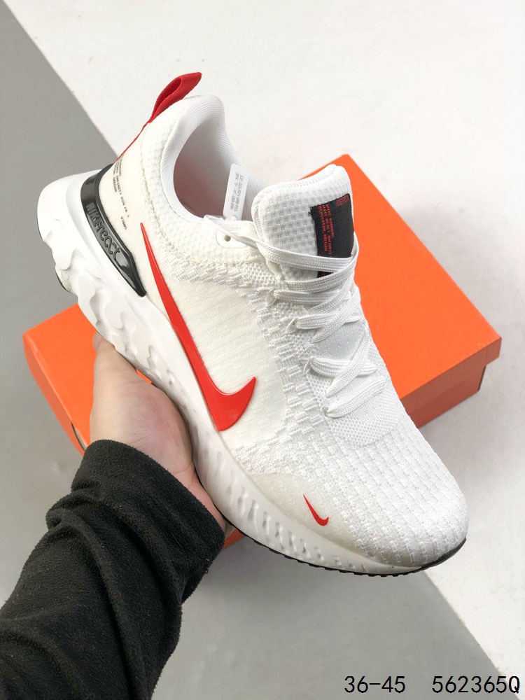 💰135
耐克 Nike React Infinity Run FK 3 PRM 男女子公路跑步鞋。助你在疾速跑后快速恢复,明天继续挑战耐力跑,你的征程它都能稳稳守护。 加宽前足设计和加厚泡绵层,有助提升柔软缓震性能,助力安心畅跑。 该鞋款久经测试,具备出色回弹性能,融入迅疾风范,助你疾速畅跑,一路向前。 从引领他人达成目标的配速员身上汲取设计灵感,以耀眼夺目的活力风范焕新呈现跑步基本单品。Nike React 技术采用轻盈耐穿泡绵打造,铸就出众回弹的顺畅迈步体验。 泡绵采用“弧形摇杆”造型,为跑步动作的三个阶段带来出众支撑。Flyknit 鞋面为关键部位营造出色透气性。足底采用加高缓震设计,外底增加橡胶材料,鞋口采用柔软泡绵织物制成,与 Flyknit 相得益彰
类型:男女鞋
货号:DZ3014
码数:如图
编码:562365Q