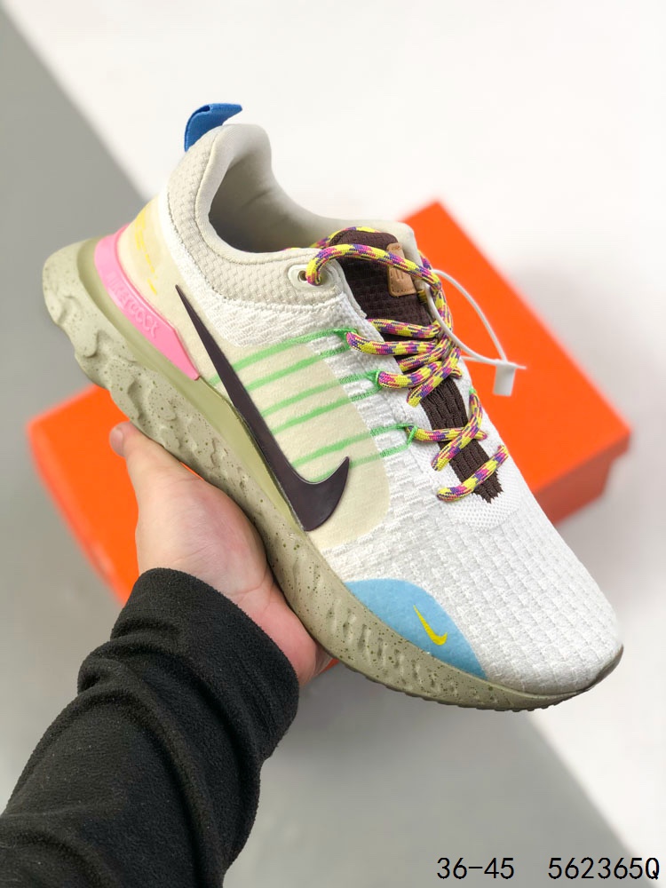 💰135
耐克 Nike React Infinity Run FK 3 PRM 男女子公路跑步鞋。助你在疾速跑后快速恢复,明天继续挑战耐力跑,你的征程它都能稳稳守护。 加宽前足设计和加厚泡绵层,有助提升柔软缓震性能,助力安心畅跑。 该鞋款久经测试,具备出色回弹性能,融入迅疾风范,助你疾速畅跑,一路向前。 从引领他人达成目标的配速员身上汲取设计灵感,以耀眼夺目的活力风范焕新呈现跑步基本单品。Nike React 技术采用轻盈耐穿泡绵打造,铸就出众回弹的顺畅迈步体验。 泡绵采用“弧形摇杆”造型,为跑步动作的三个阶段带来出众支撑。Flyknit 鞋面为关键部位营造出色透气性。足底采用加高缓震设计,外底增加橡胶材料,鞋口采用柔软泡绵织物制成,与 Flyknit 相得益彰
类型:男女鞋
货号:DZ3014
码数:如图
编码:562365Q