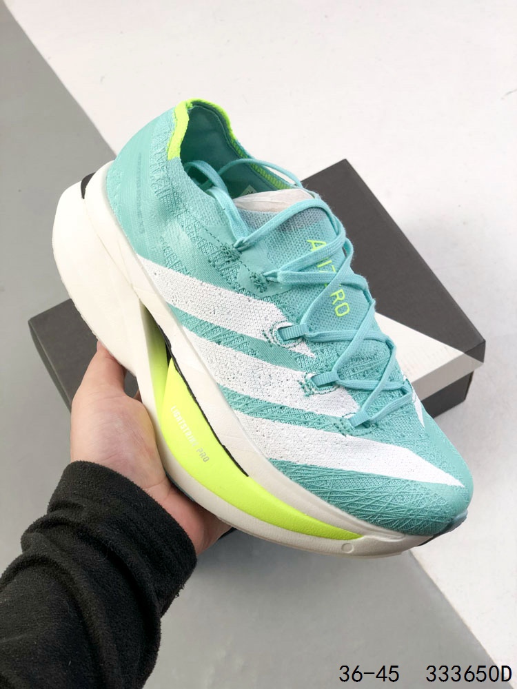 💰200
公司级!Adidas Adizero Prime X 3.0 Strung箱根系列 专业竞训 碳板碳柱 阿迪达斯 经典马拉松跑步鞋
整体采用前作的设计语言 并且对后者的细节进行升级 马拉松和长距离路跑的性能极限设计而生
货号:KJ6946
ID:333650D