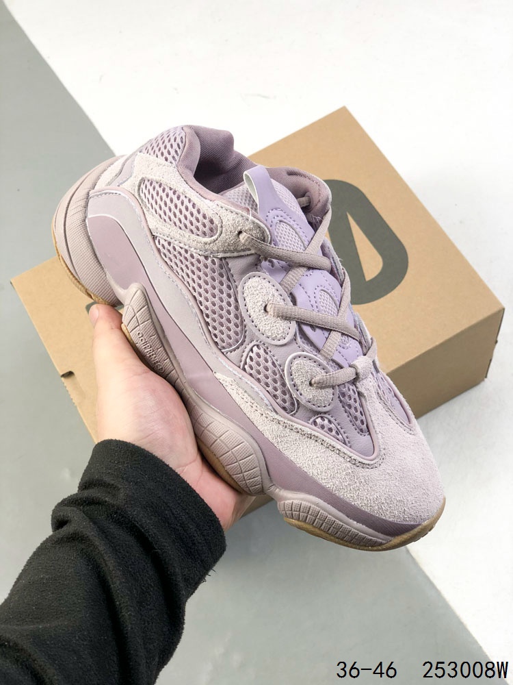 💰170
真标带半码!
Adidas/阿迪达斯 YEEZY Desert Rat 椰子500 鞋面采用皮革、磨砂小牛皮、麂皮和网眼三种材质打造,以复古气息 十足的 adiPrene 中底取代早前的人气BOOST 缓震设计
ID:253008W