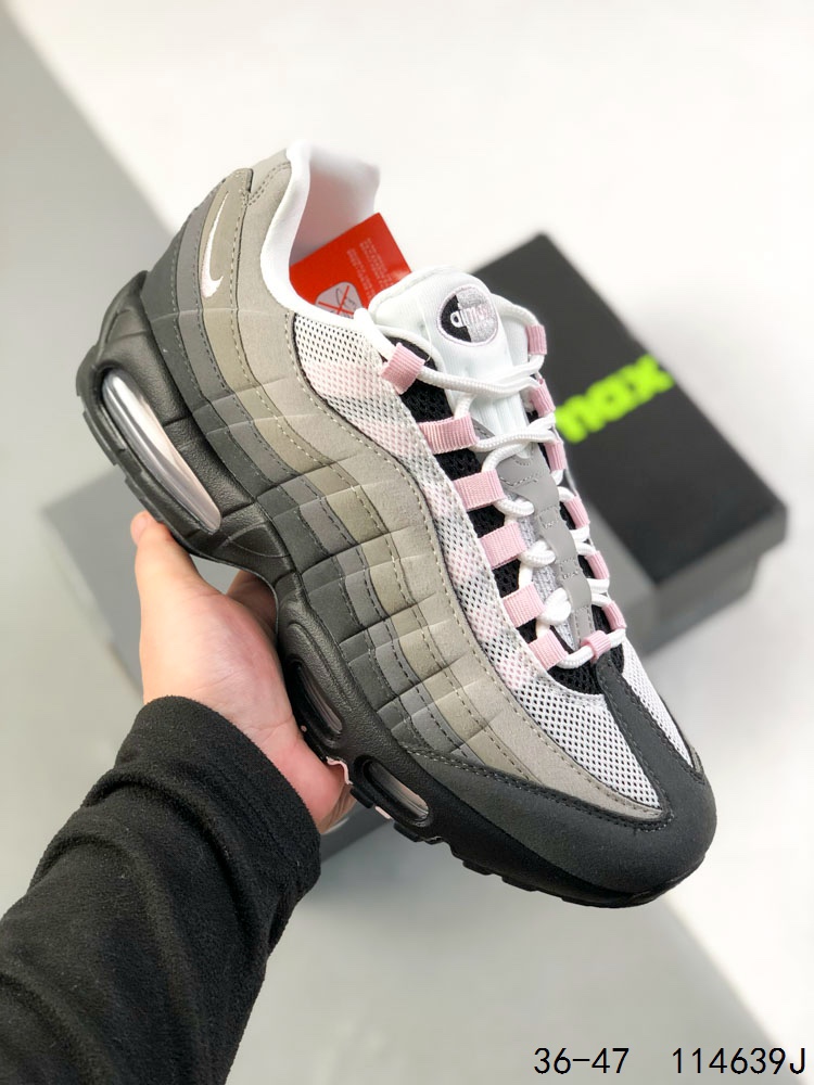 🈴️ 💰250
公司级带半码!
耐克Nike Air Max 95 TT 气垫95款 气垫减震复古跑步休闲运动鞋。
Size:如图所示
ID:114639J