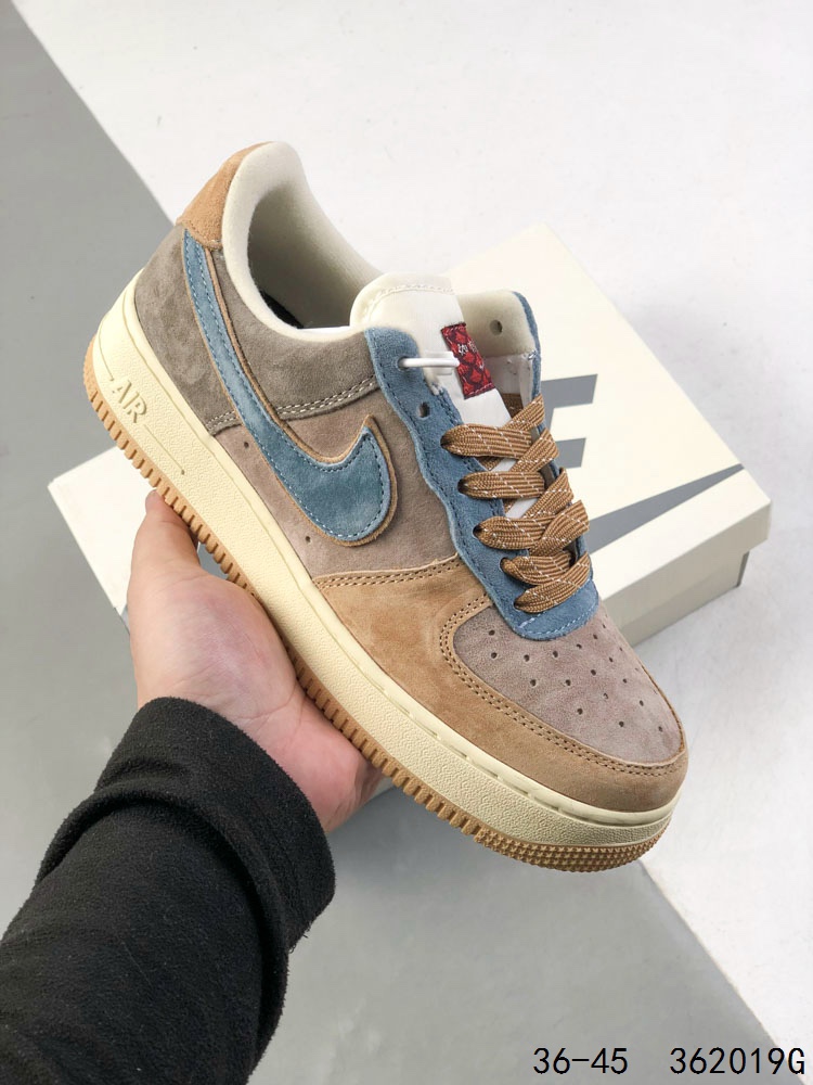 💰120
真标带半码!
耐克Nike Air Force 1 Low 空军一号 低帮百搭休闲运动板鞋 柔软、弹性十足的缓震性能和出色的中底设计,横跨复古与现代的外型结合,造就出风靡全球三十多年的Force 1 直到今天还深受青睐
Size:如图
ID:362019G