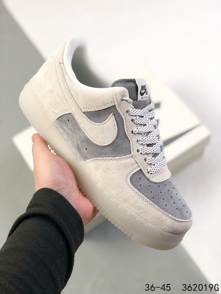 💰120
真标带半码!
耐克Nike Air Force 1 Low 空军一号 低帮百搭休闲运动板鞋 柔软、弹性十足的缓震性能和出色的中底设计,横跨复古与现代的外型结合,造就出风靡全球三十多年的Force 1 直到今天还深受青睐
Size:如图
ID:362019G