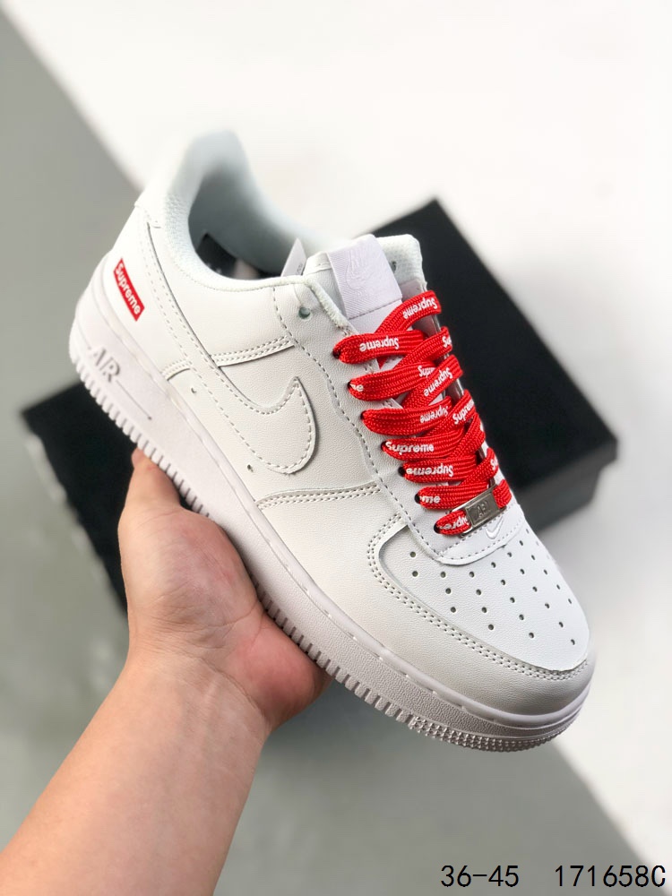 💰100
真标带半码!
耐克Nike Air Force 1 Low 空军一号 低帮百搭休闲运动板鞋 柔软、弹性十足的缓震性能和出色的中底设计,横跨复古与现代的外型结合,造就出风靡全球三十多年的Force 1 直到今天还深受青睐
尺码:如图
ID:171658C