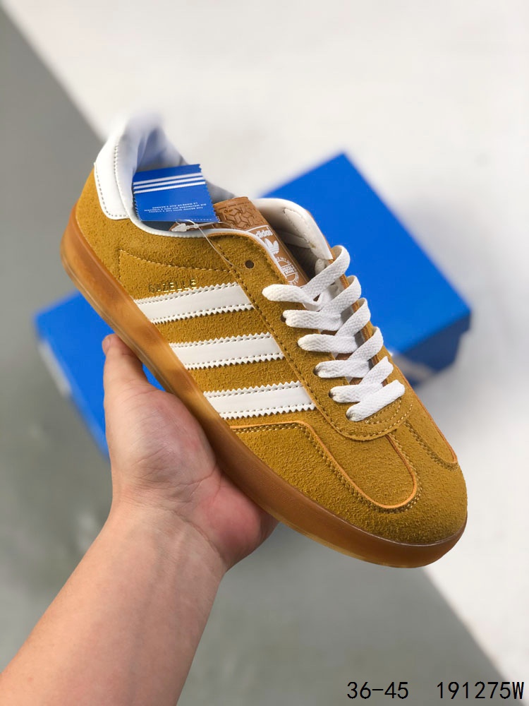 💰80
福利特价🉐️
真标带半码!
阿迪达斯Adidas Gazelle Indoor 三叶草休闲防滑耐磨低帮板鞋
鞋头出色设计 塑就出众贴合感
稳固的后跟贴合足部曲线设计
软弹舒适 不易磨脚
橡胶鞋底配合防滑纹路设计 平稳抓地
尺码:如图
ID:191275W