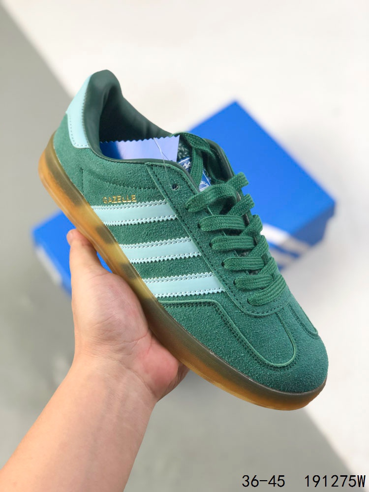 💰80
福利特价🉐️
真标带半码!
阿迪达斯Adidas Gazelle Indoor 三叶草休闲防滑耐磨低帮板鞋
鞋头出色设计 塑就出众贴合感
稳固的后跟贴合足部曲线设计
软弹舒适 不易磨脚
橡胶鞋底配合防滑纹路设计 平稳抓地
尺码:如图
ID:191275W