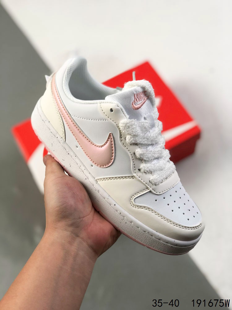 💰100
真标带半码!
耐克 Nike Court Borough 低帮百搭透气休闲运动板鞋,经典耐用的设计,兼顾舒适脚感和出众风范,演绎匠心之作。结构性的支撑贴合感结合复古篮球设计,塑就场外全明星风范。
ID:191675W