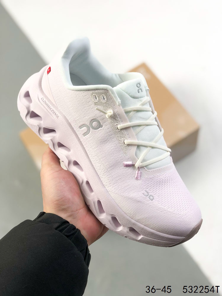 💰130
公司级!Loewe x On昂跑Cloudtilt 罗意威 联名轻量运动休闲鞋!杨幂同款,脚感很舒服,鞋底柔软且包裹性好,上脚显腿长,不用系鞋带很方便~ 不管休闲还是运动都很百搭。白色虽然不耐脏,但真的是最好看最显质感的颜色!
尺码:36-45
ID:532254T