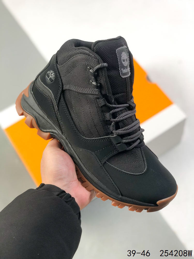 💰230
Timberland添柏岚/天伯伦 中高帮户外休闲鞋 历年超级热销款 英伦复古工装低帮男鞋 原盒原包装 搭配防臭防腐高弹力鞋垫，给您完美的穿着体验，质量考究耐穿，型男必备，专治不帅，高品质脚感一流！
尺码：如图
ID：254208W
