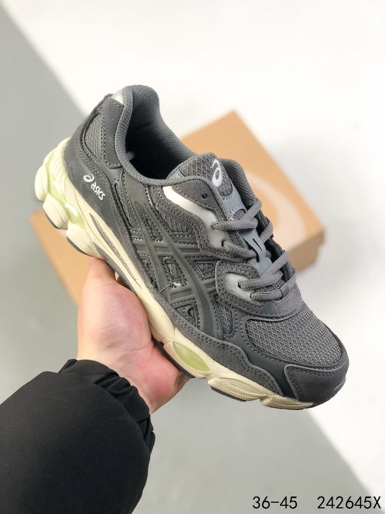 💰150
公司级带半码!
ASICS/亚瑟士 Tiger GEL-NYC户外越野休闲运动跑步鞋。#透气网眼鞋面配合部分合成革材质#采用全新AHAR+橡胶材质,更加耐磨.
尺码:36-45
ID:242645X