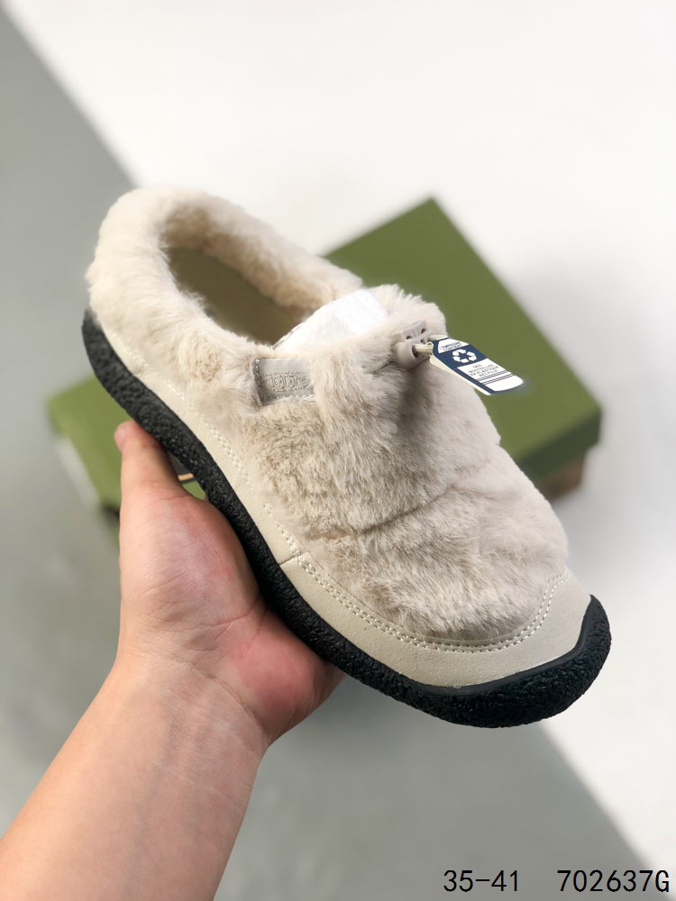 💰150
KEEN科恩 Howser 3 Slide 保暖舒适 户外日常 厚底一脚蹬 防滑耐磨 低帮休闲鞋
鞋面采用再生织物 原创版型 标志性的设计
弹力鞋带锁定系统 方便穿脱 无痕橡胶外底
舒适的一脚蹬设计 由原来的家居混合鞋再次更新 前掌宽敞的空间 让脚趾伸展造型简约外形时尚 方便穿脱可户内户外任意穿梭
尺码:35-41
ID:702637G