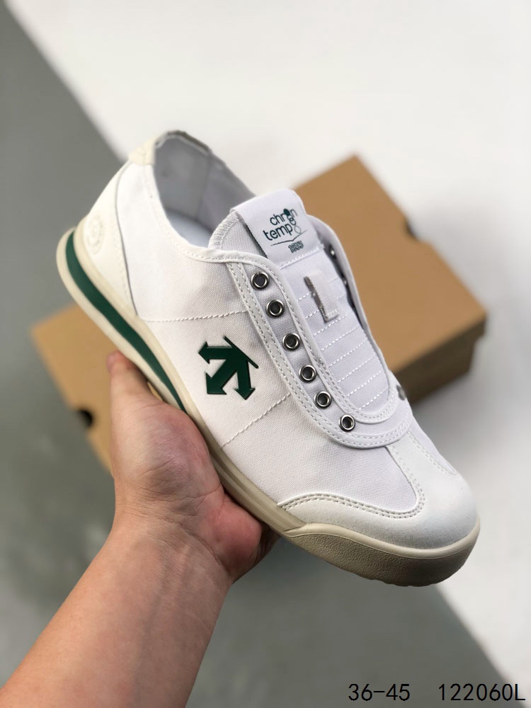 💰120
真标带半码!
迪桑特DESCENT CHRON Tempo 复古运动休闲鞋帆布鞋
尺码:如同
ID:122060L