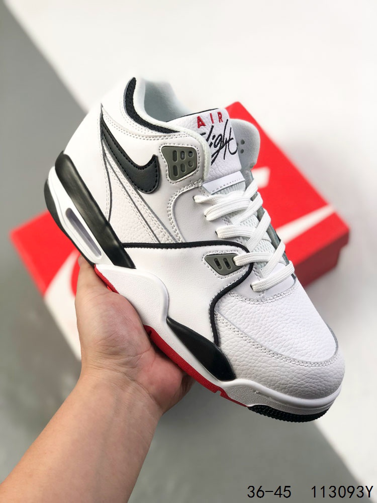 💰170
真标带半码！
耐克Air Flight 89运动鞋· AJ4兄弟款系列 篮球鞋 重塑80年代后期非凡篮球战靴的经典风范,利落皮革结构搭载卓越缓震系统,重现传世经典的卓越性能。取用皮革与合成材质组合鞋面,简约利落潮流运动 
ID:113093Y