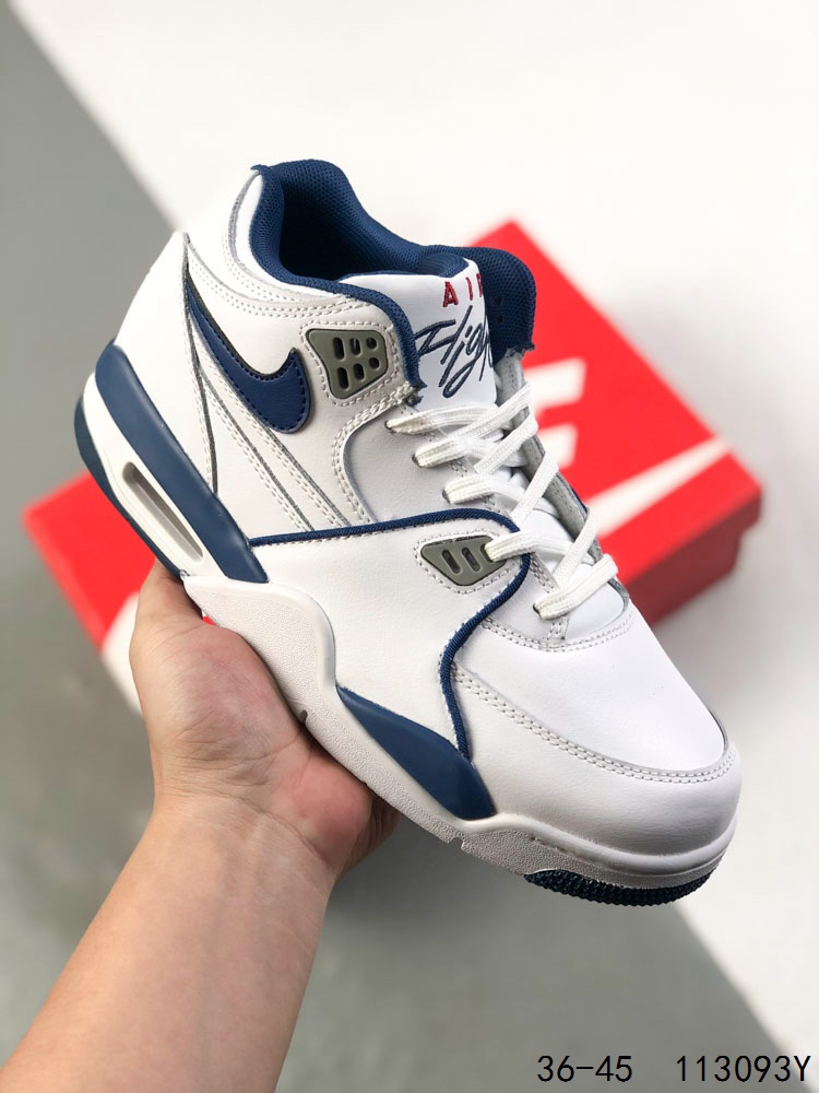 🈴️1⃣️ 💰170
真标带半码！
耐克Air Flight 89运动鞋· AJ4兄弟款系列 篮球鞋 重塑80年代后期非凡篮球战靴的经典风范,利落皮革结构搭载卓越缓震系统,重现传世经典的卓越性能。取用皮革与合成材质组合鞋面,简约利落潮流运动 
ID:113093Y