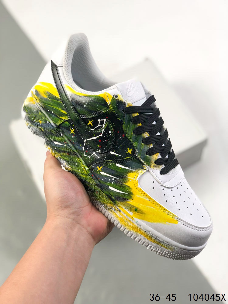 💰220
公司级带半码!
耐克 Nike Air Force 1 星座系列 涂鸦 经典复古 简约百搭 空军一号小白鞋 低帮 板鞋 男女同款
Size: 36 37.5 38 38.5 39 40 40.5 41 42 42.5 43 44 45
ID:104045X