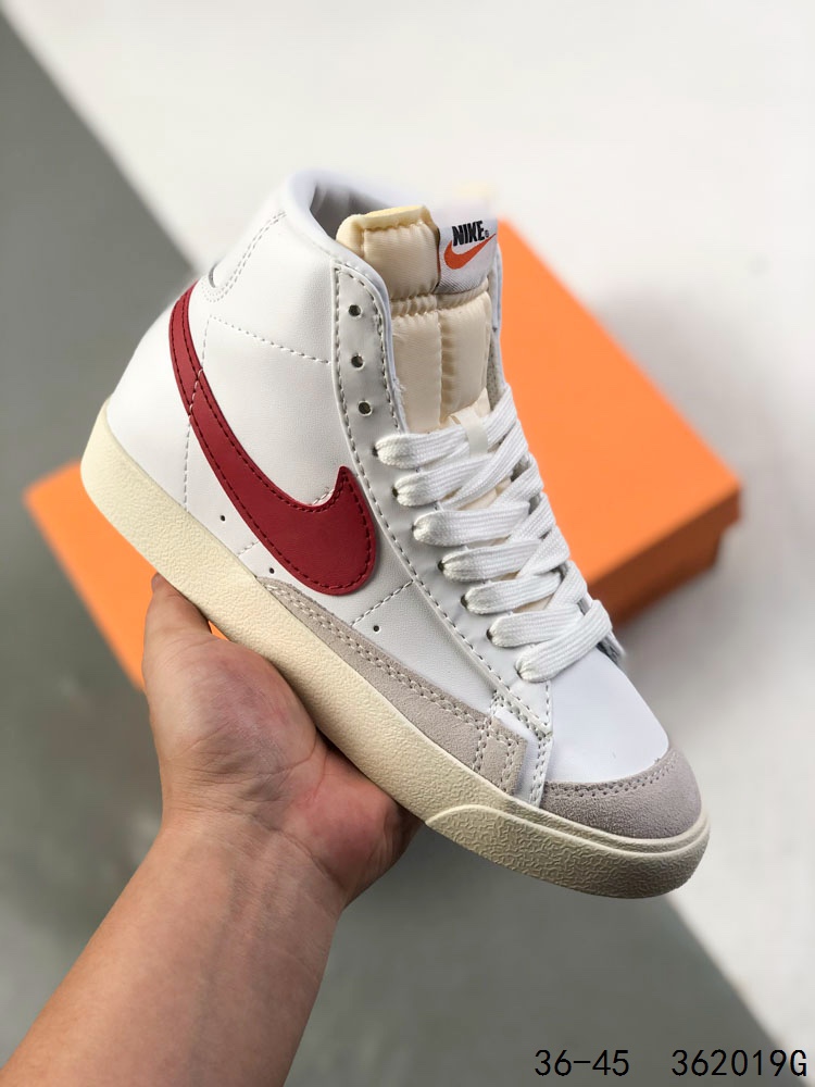 🈴️ 💰120
真标带半码!
耐克 BLAZER LOW 77 jumbo开拓者高帮休闲板鞋
ID:362019G