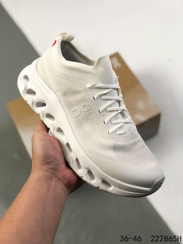 💰160
公司级带半码!
昂跑(On)Cloudzone moon透气支撑缓冲抓地超轻 时尚休闲运动跑步鞋 男女同款
尺码: 36-46
ID:222865H