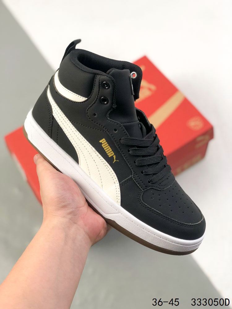 🈴️💰170
真标带半码！
Puma Caven 2.0 Retro Club
彪马防滑耐磨高帮德训板鞋 
孔眼底座和脚趾凸起由猪八革材料制成 
支持侧踏时的踏步工作 
即使在健身房等使用环境中也能确保透气性 
像吸盘一样的设计是为了提高体育馆表面的抓地力性能
货号: 395082-01
ID：333050D