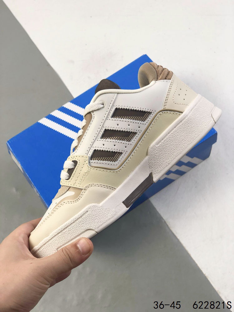 💰150
公司级带半码！
阿迪达斯 ADIZERO POR M舒适百搭 防滑耐磨 低帮 板鞋 男女同款 三叶草FORUM2000 三叶草新款运动板鞋！ 谁能拒绝这样一双复古感十足的面包鞋呢？这个系列的包裹感很不错，踩着好跟脚 暴走也不累 #三叶草   #复古鞋回潮  #宝藏球鞋推荐  #复古鞋  #三叶草面包鞋
货号:  GW6646
尺码:  36-45
ID：622821S